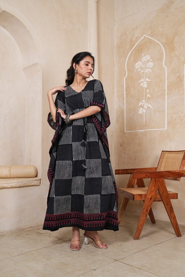 Women’s Black Striped Printed Long Kaftan Dress | Free Size | 52 Inch Length | Relaxed Fit
