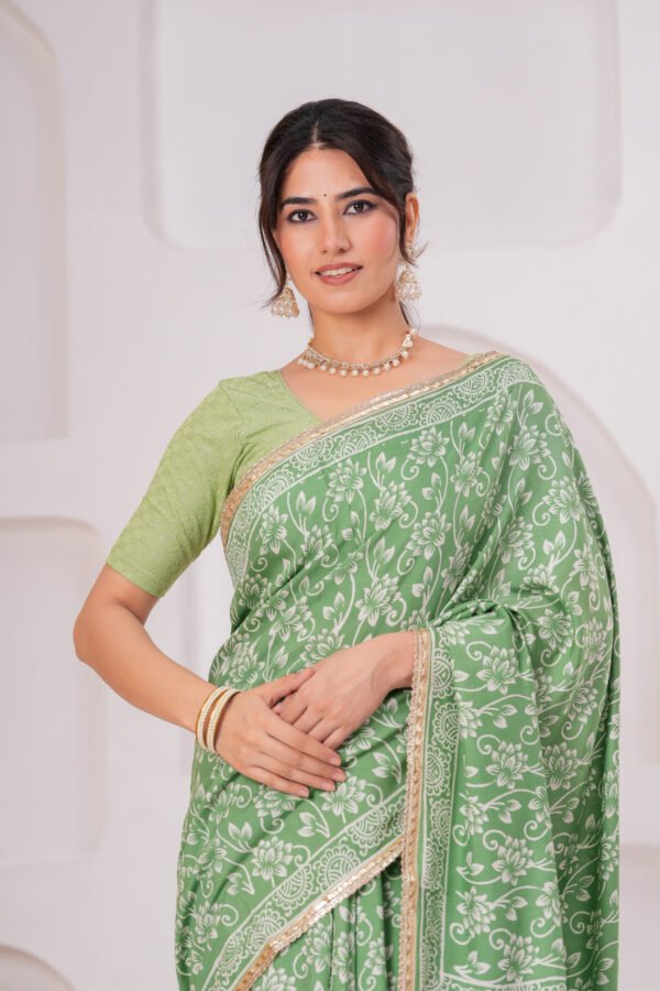 Elegant Muslin Modal Silk Printed Saree with Zari Border & Designer Pallu