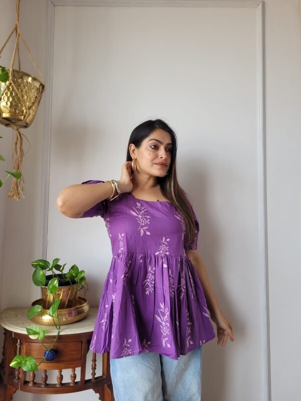 Women’s Purple Printed Peplum Top
