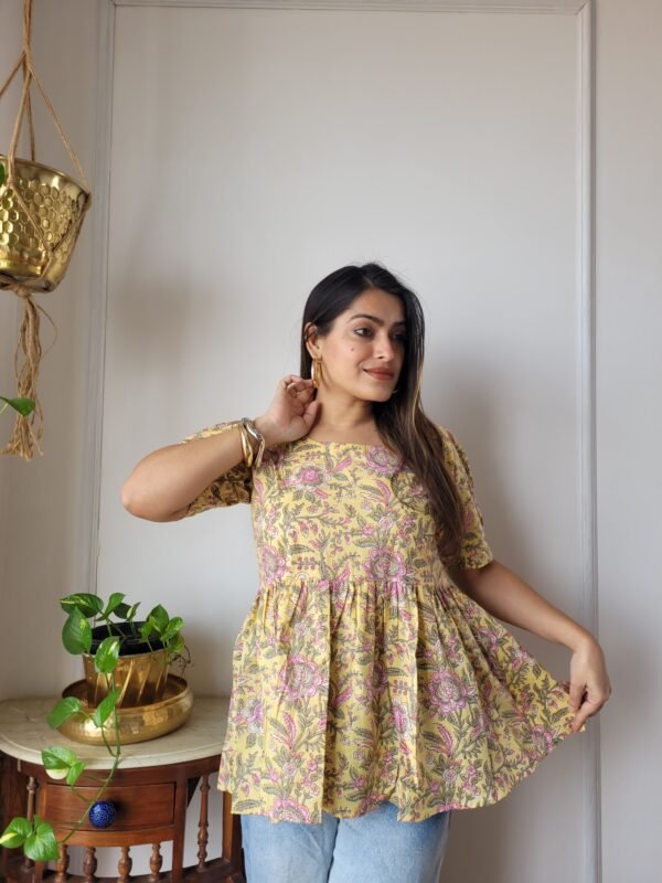 Women’s Yellow Floral Printed Peplum Top