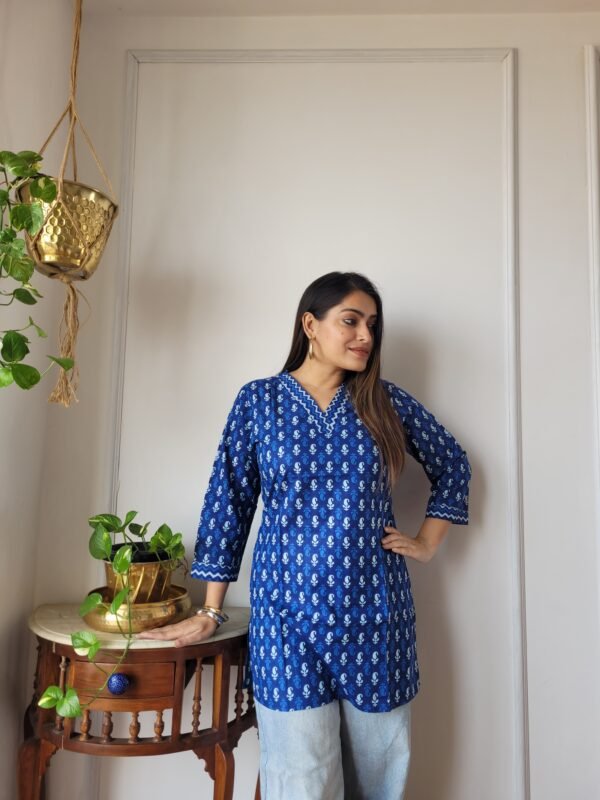 Women’s Blue Ethnic Printed Casual Top