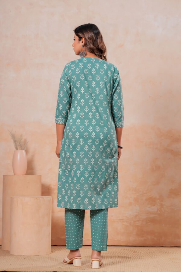Women’s Printed Kurta Pant Set (Green)