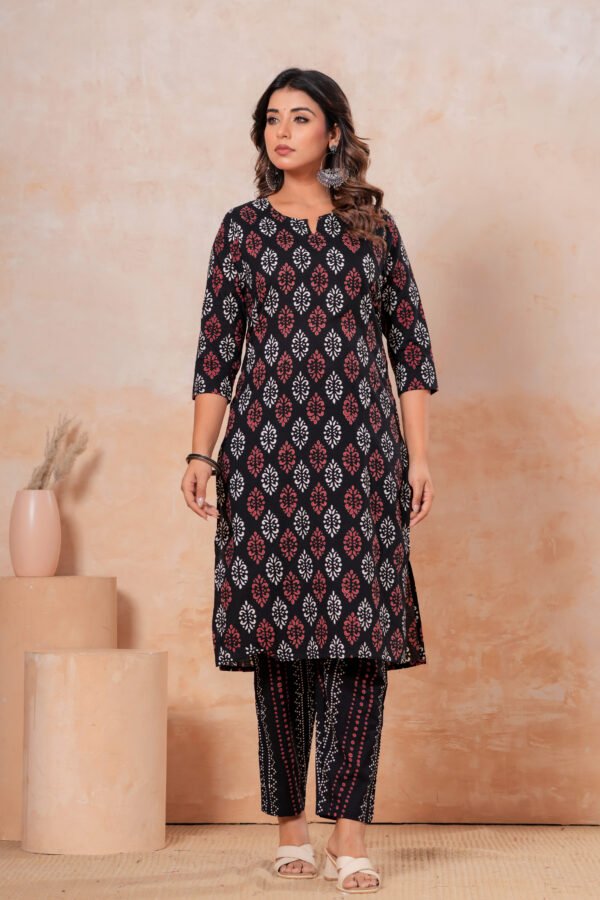 Women’s Printed Kurta Pant Set (Black)