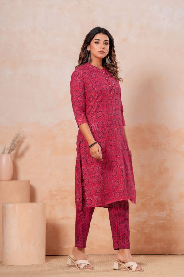 Women’s Printed Kurta Pant Set (Pink)