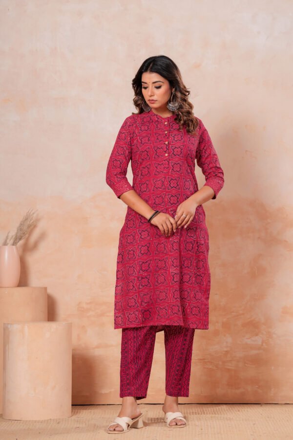 Women’s Printed Kurta Pant Set (Pink)