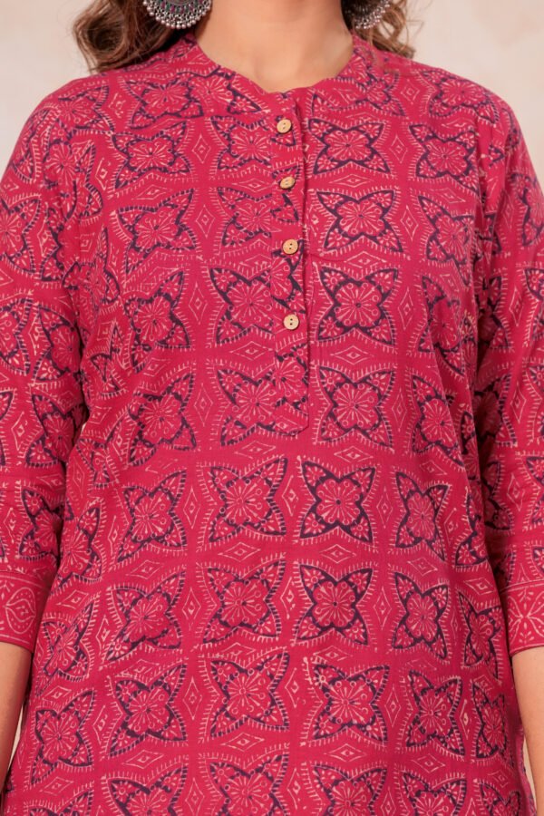 Women’s Printed Kurta Pant Set (Pink)
