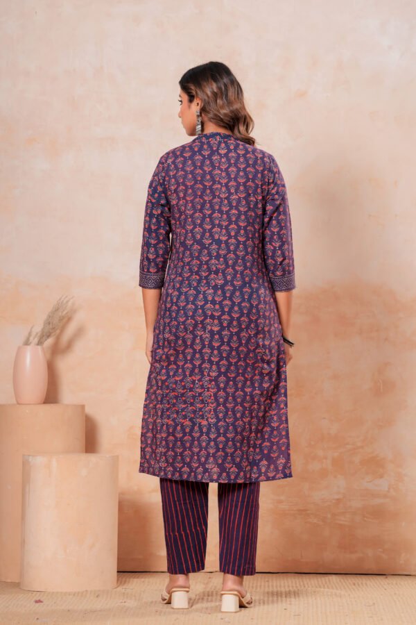 Women’s Printed Kurta Pant Set (Navy Blue & Rust)