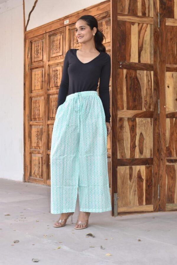 Stylish Free Size Palazzo – Zigzag Printed Casual Wear (Mint Green)