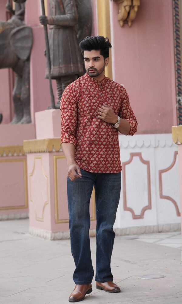 Men’s Printed Short Kurta – Ethnic Festive Wear (Maroon)