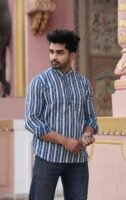 Men’s Stylish Short Kurta – Striped Casual & Ethnic Wear (Blue & White)