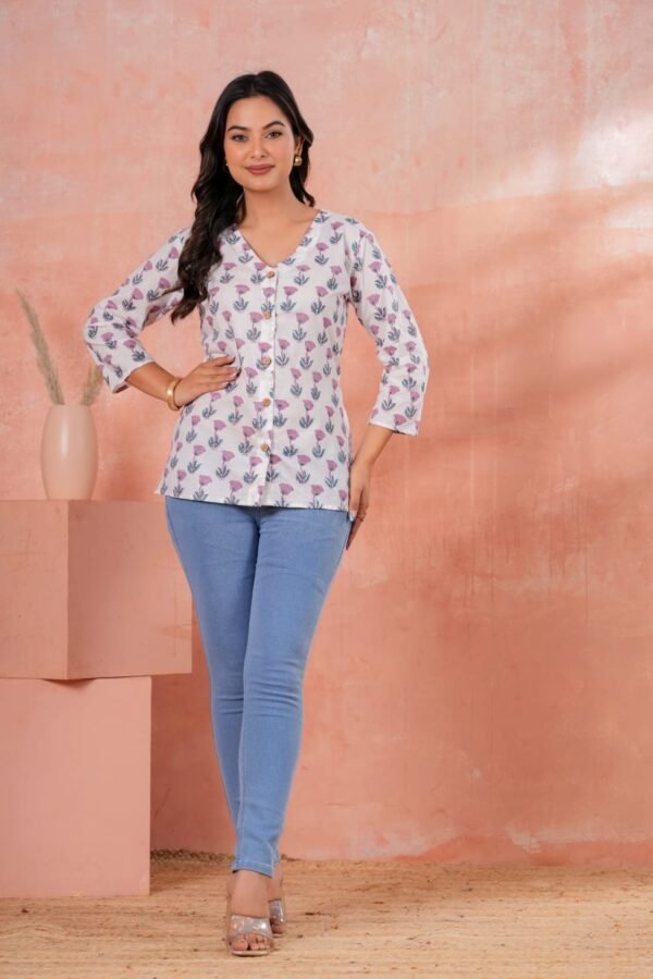 Women’s Printed Shirt – Soft Floral Design (Grey)